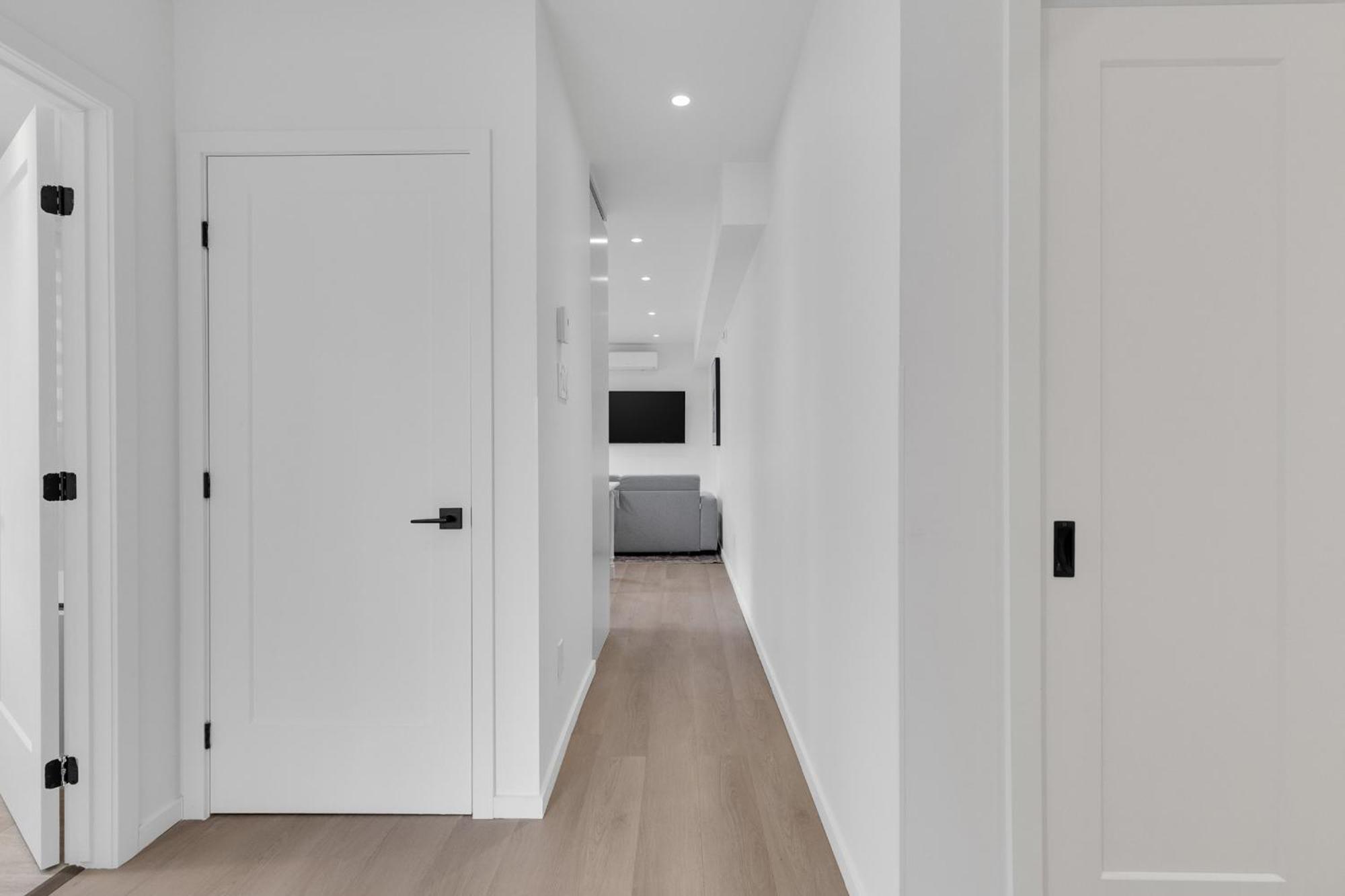 Le Victoria Midtown Mtl Apartment