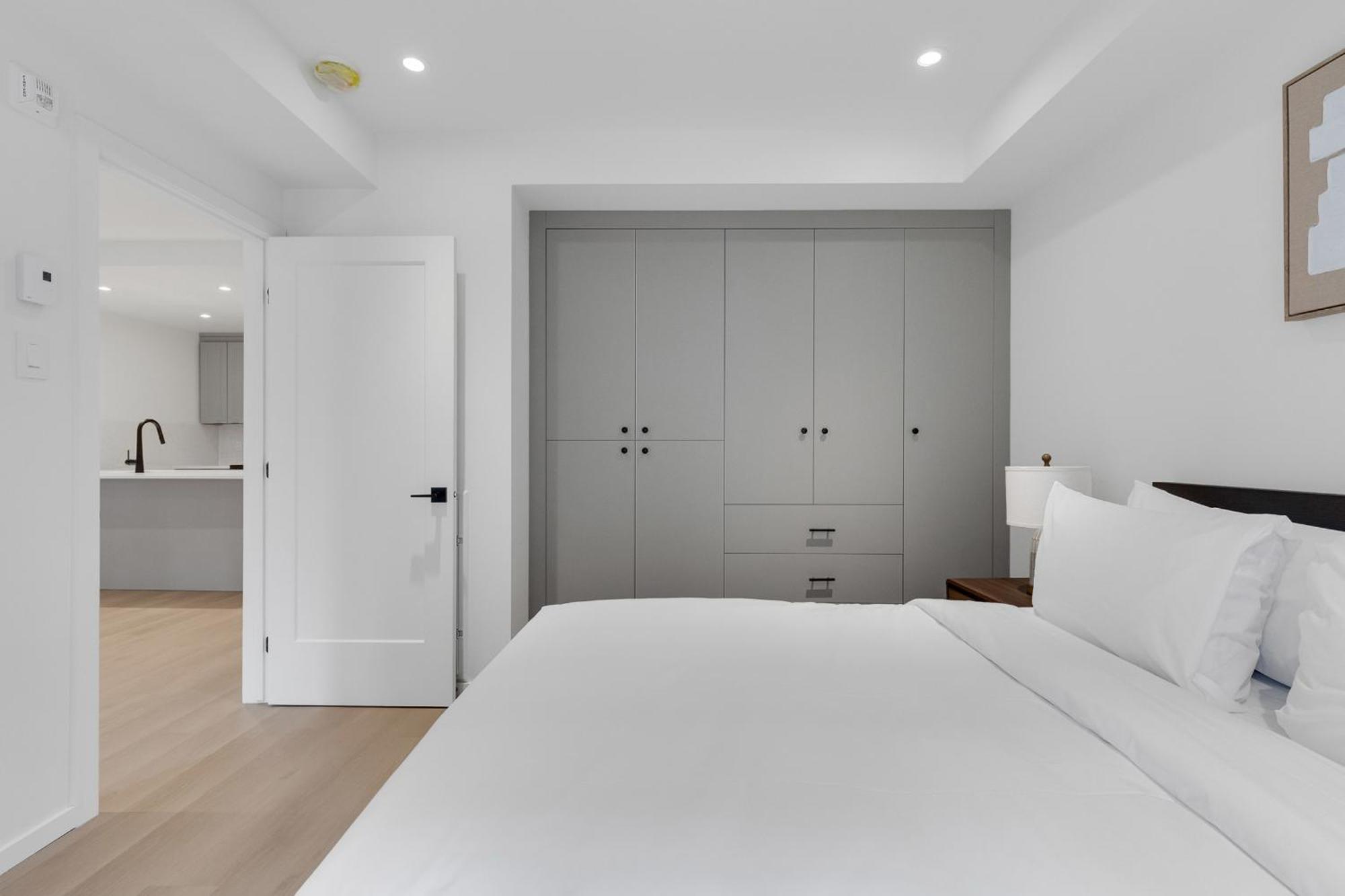 Le Victoria Midtown Mtl Apartment *