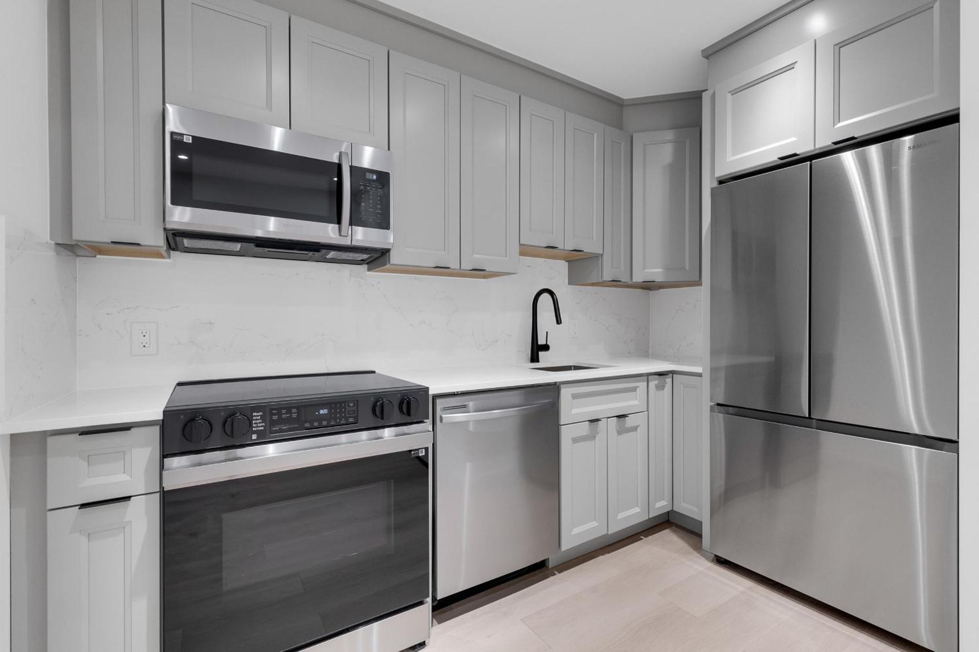 Le Victoria Midtown Mtl Apartamento *